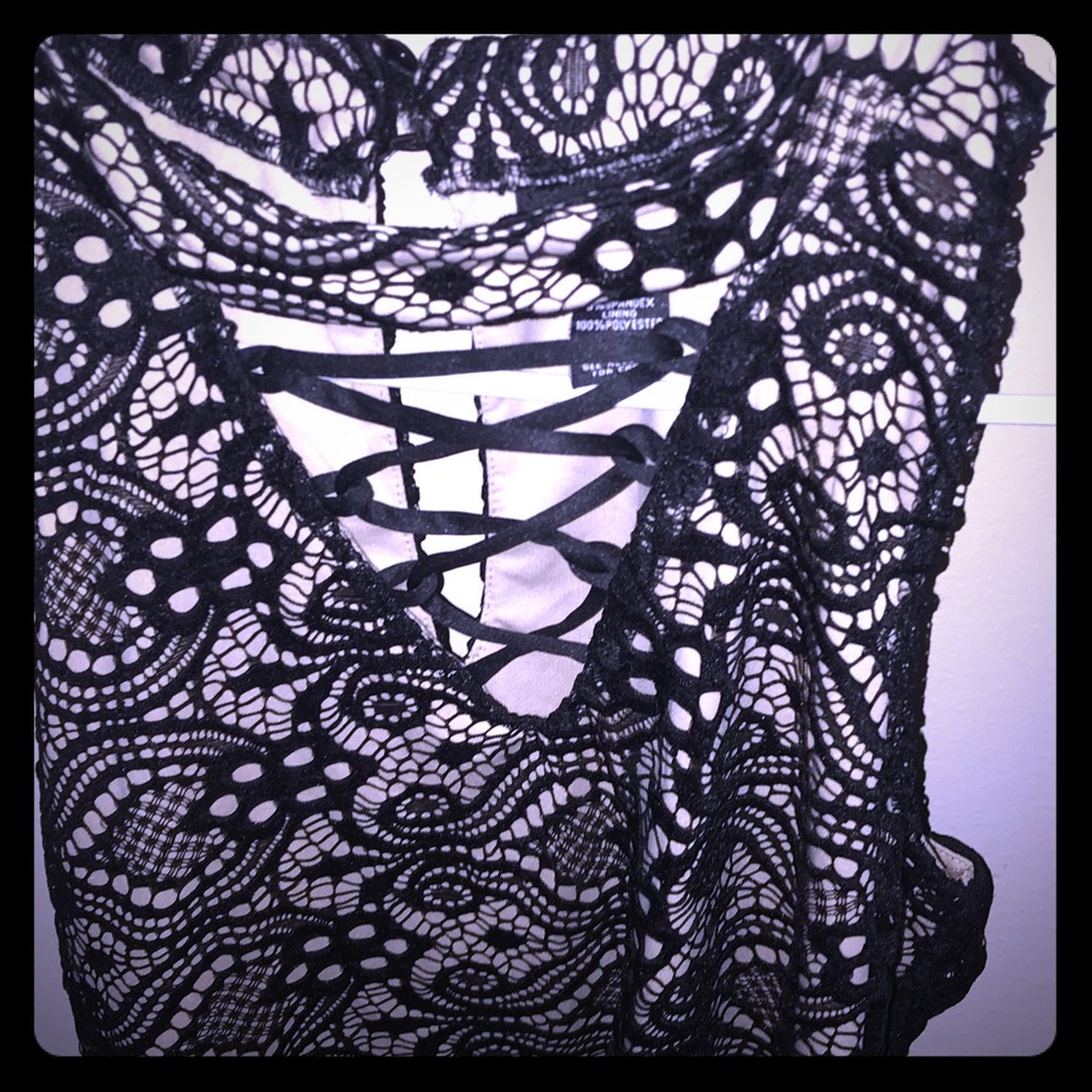 Sleeveless top